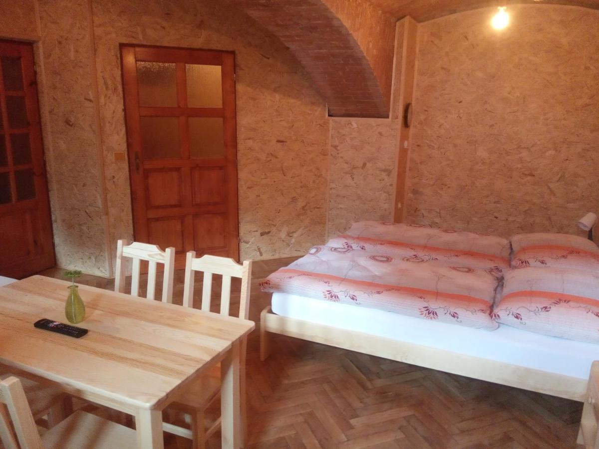 Pension Fontana Світави Екстер'єр фото